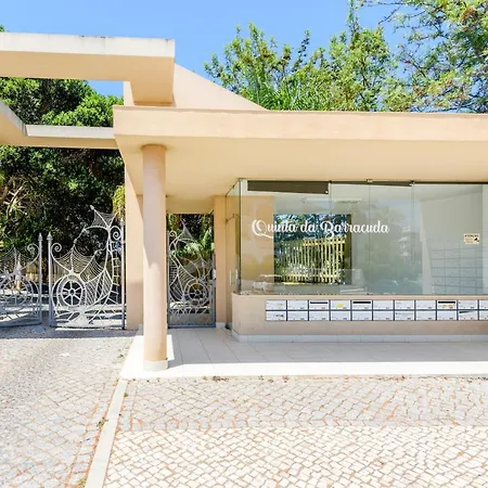 Charming 1-Bed Beach Apartment In Albufeira 公寓 *